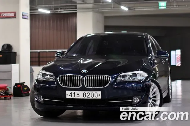 BMW 5-Series F10, 2013 — фото 13