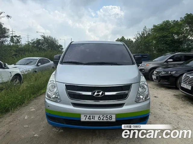 Hyundai Starex Grand Starex