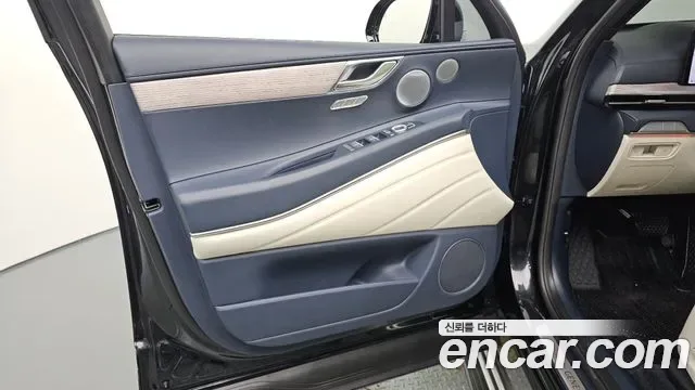 Genesis Gv80, 2025 — фото 24