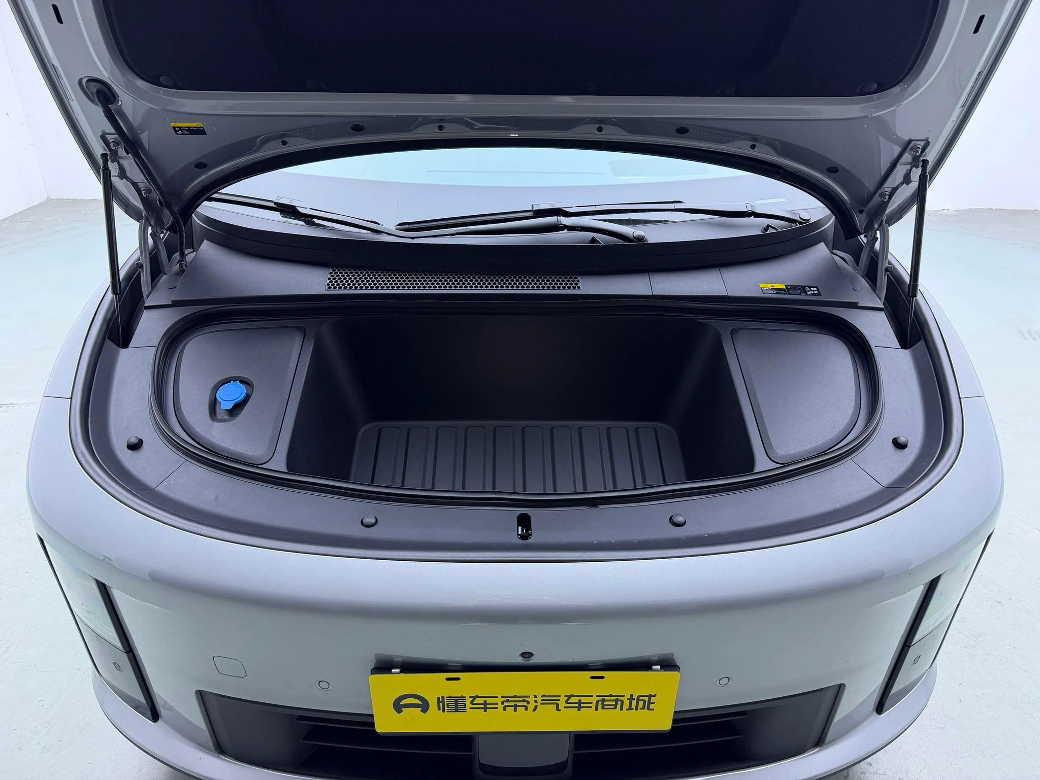 Li Auto ideal i6, 2025 — фото 17