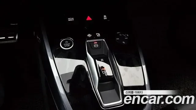 Audi Q4 E-Tron F4, 2025 — фото 9