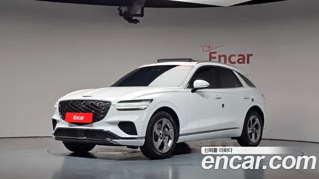 Genesis Gv70