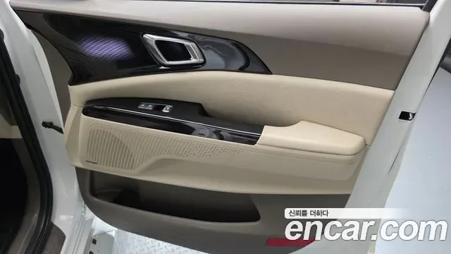 Kia Canival Carnival, 2022 — фото 25