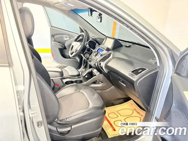 Hyundai Tucson ix, 2010 — фото 13