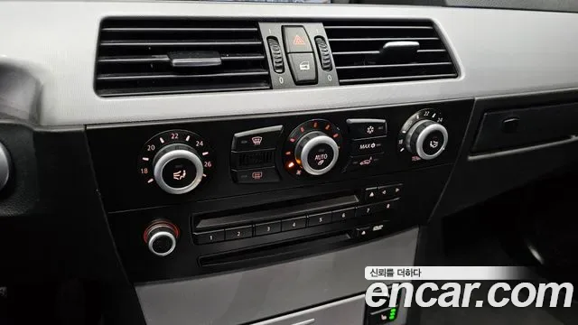 BMW 5-Series E60, 2008 — фото 17