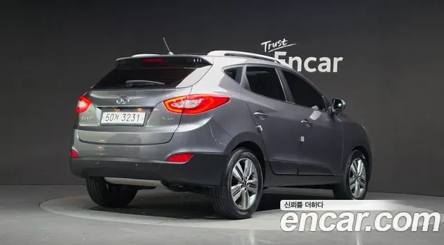Hyundai Tucson ix, 2013 — фото 2