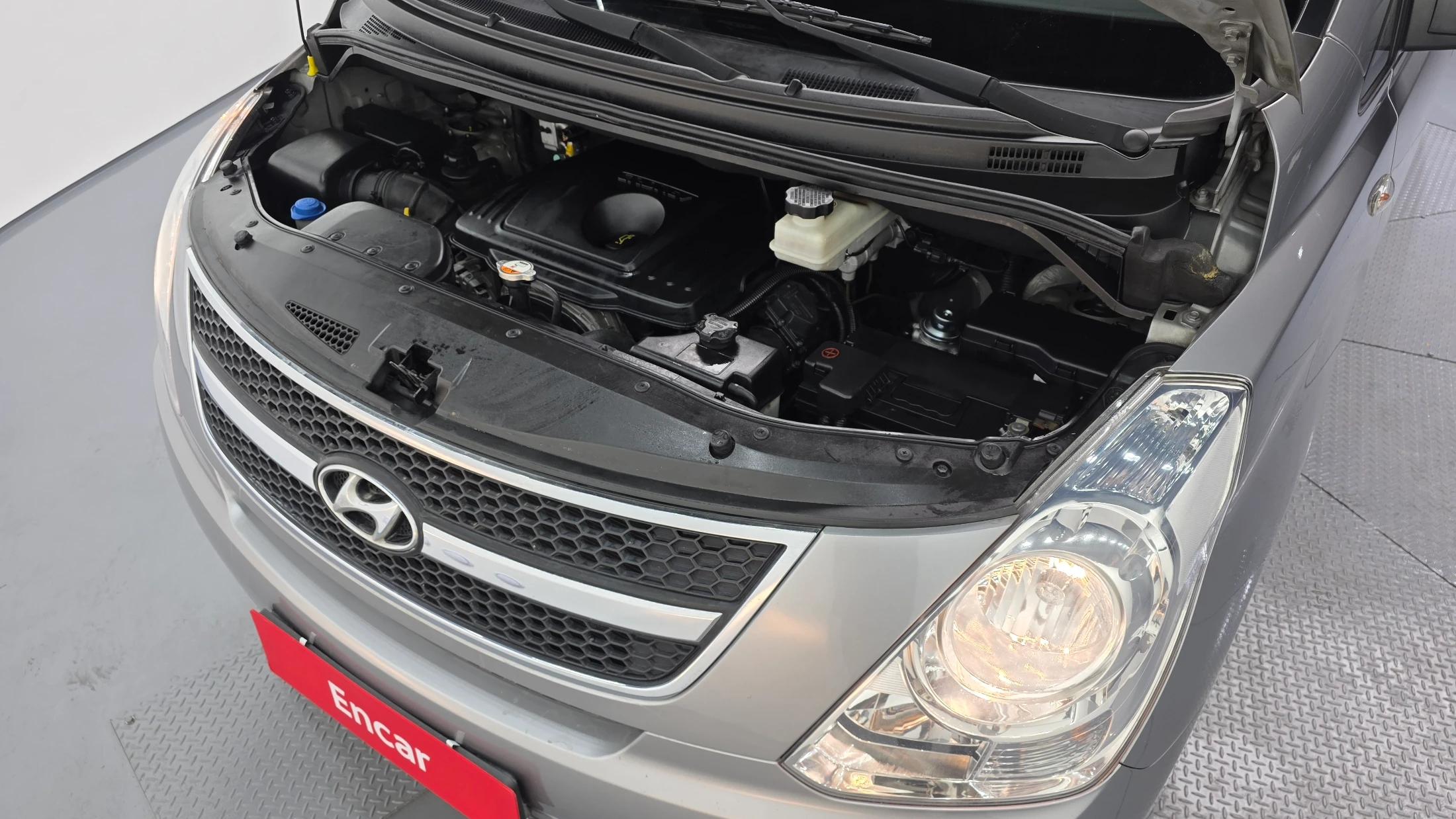 Hyundai Starex Grand Starex, 2012 — фото 6