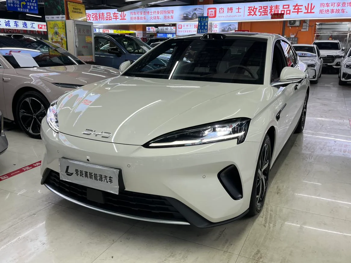 BYD Seal 07DM