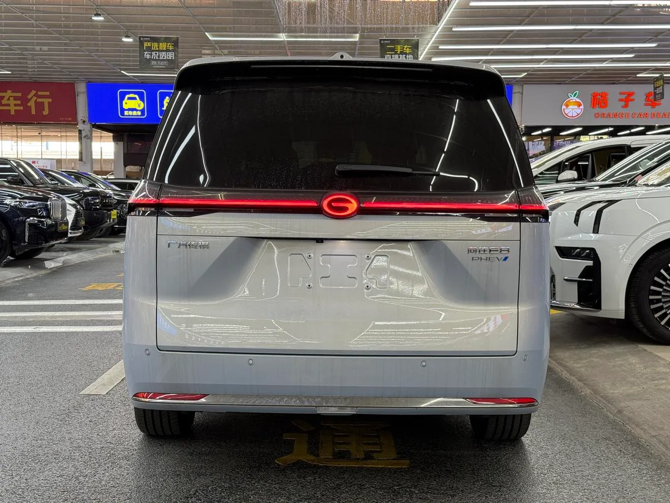 GAC Trumpchi Trumpchi E8 PHEV, 2026 — фото 5