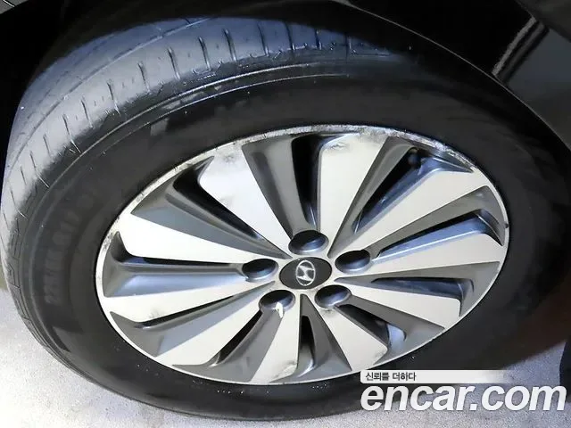 Hyundai Grandeur HG Hybrid, 2014 — фото 20
