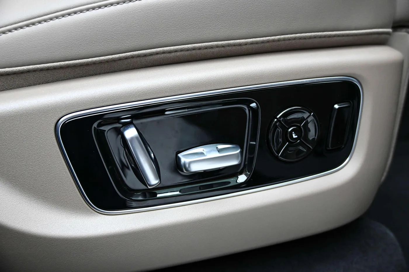 Li Auto Ideal L9, 2025 — фото 26