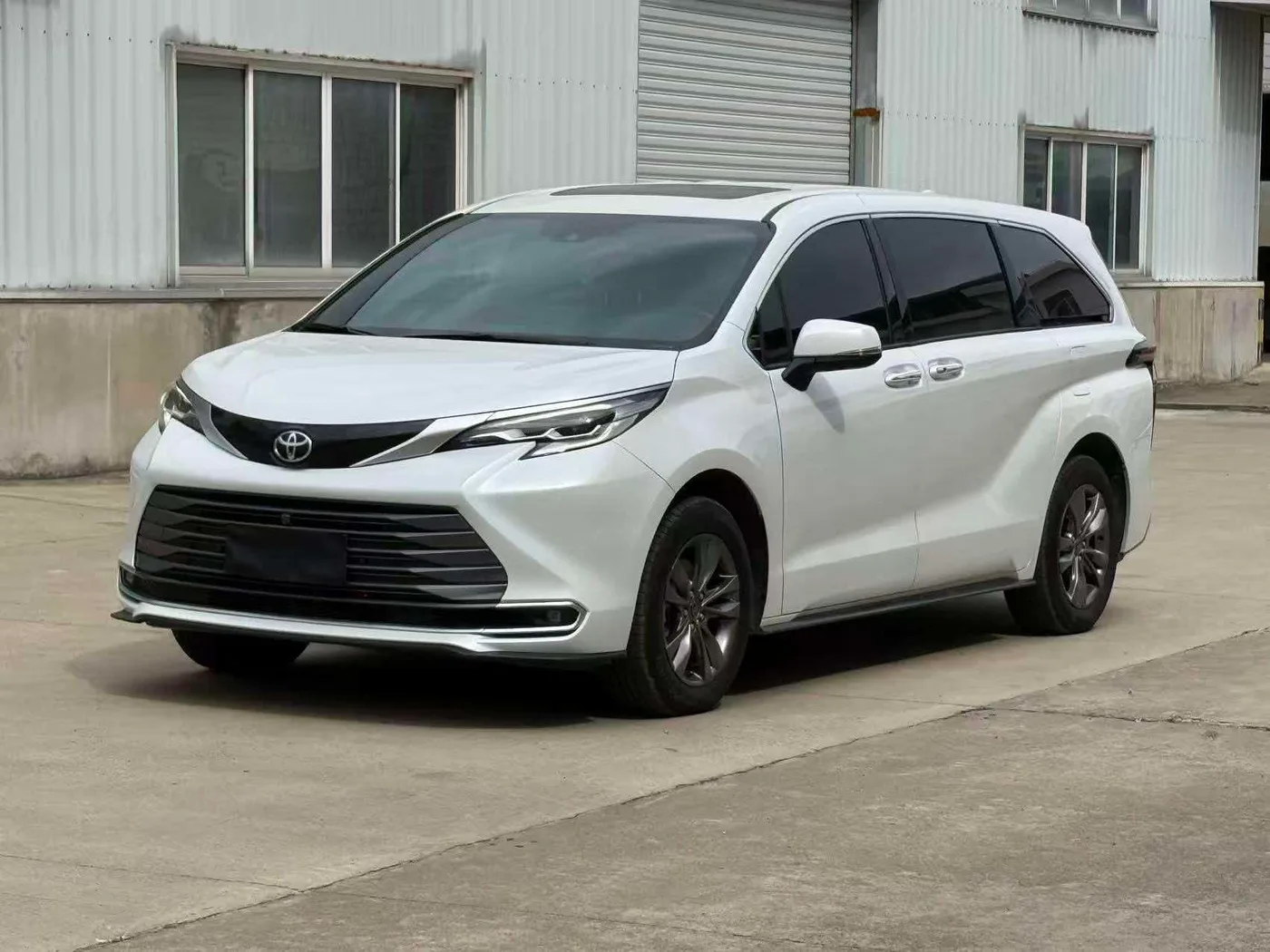 Toyota Senna