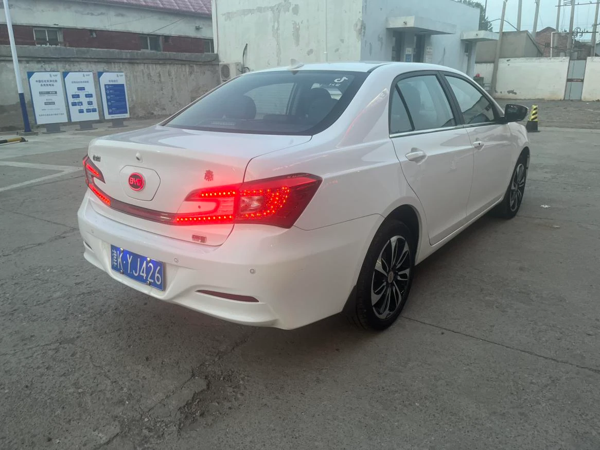 BYD Qin DM, 2015 — фото 5