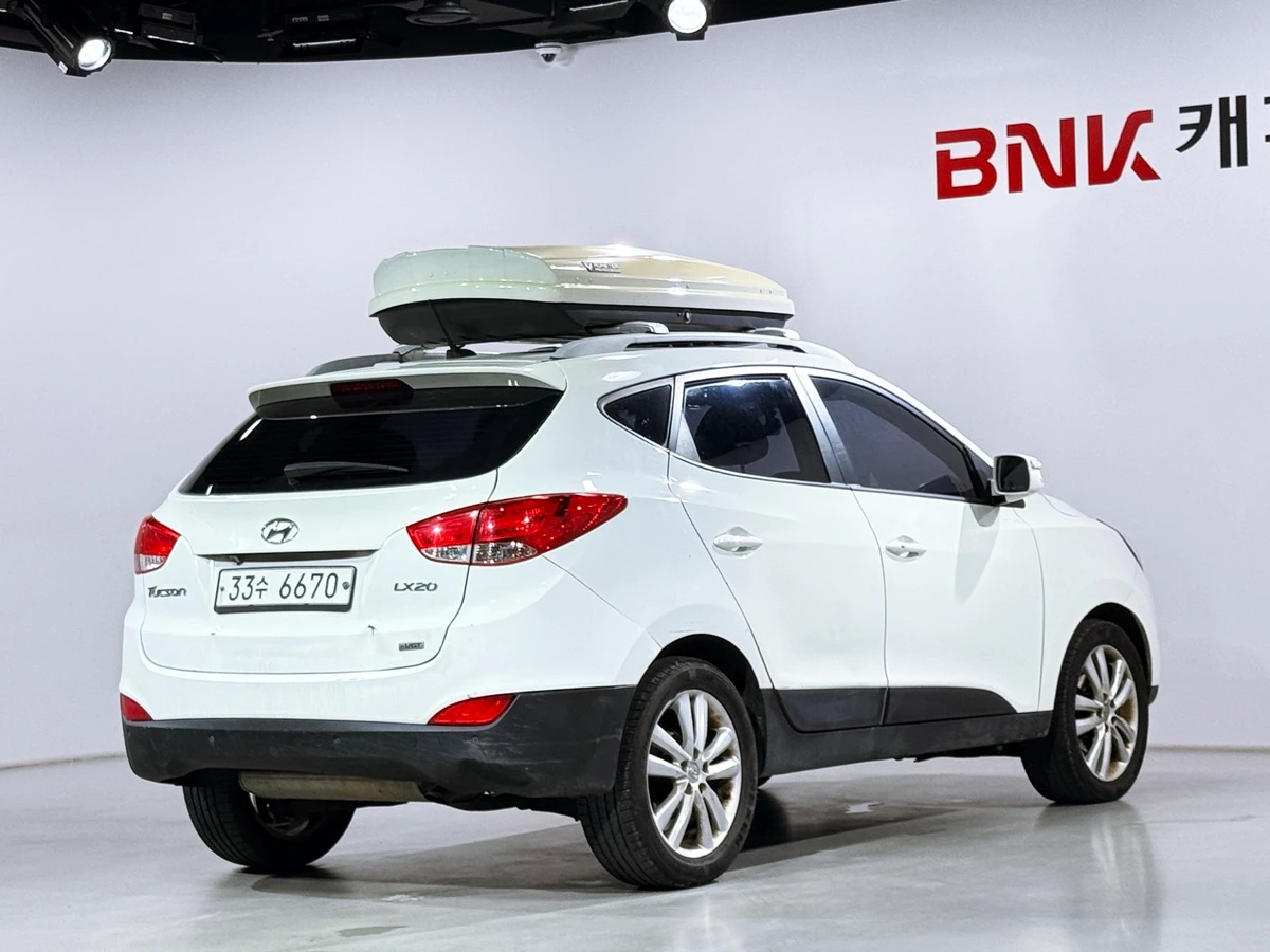 Hyundai Tucson ix, 2012 — фото 2