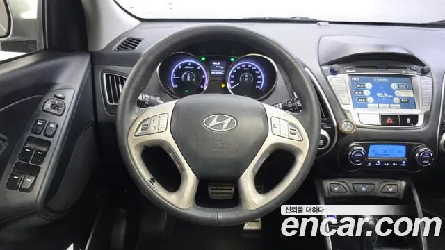 Hyundai Tucson ix, 2012 — фото 13