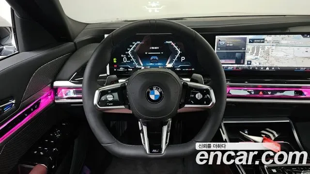 BMW 7-Series G70, 2025 — фото 12