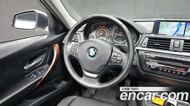 BMW 3-Series F30, 2012 — фото 13