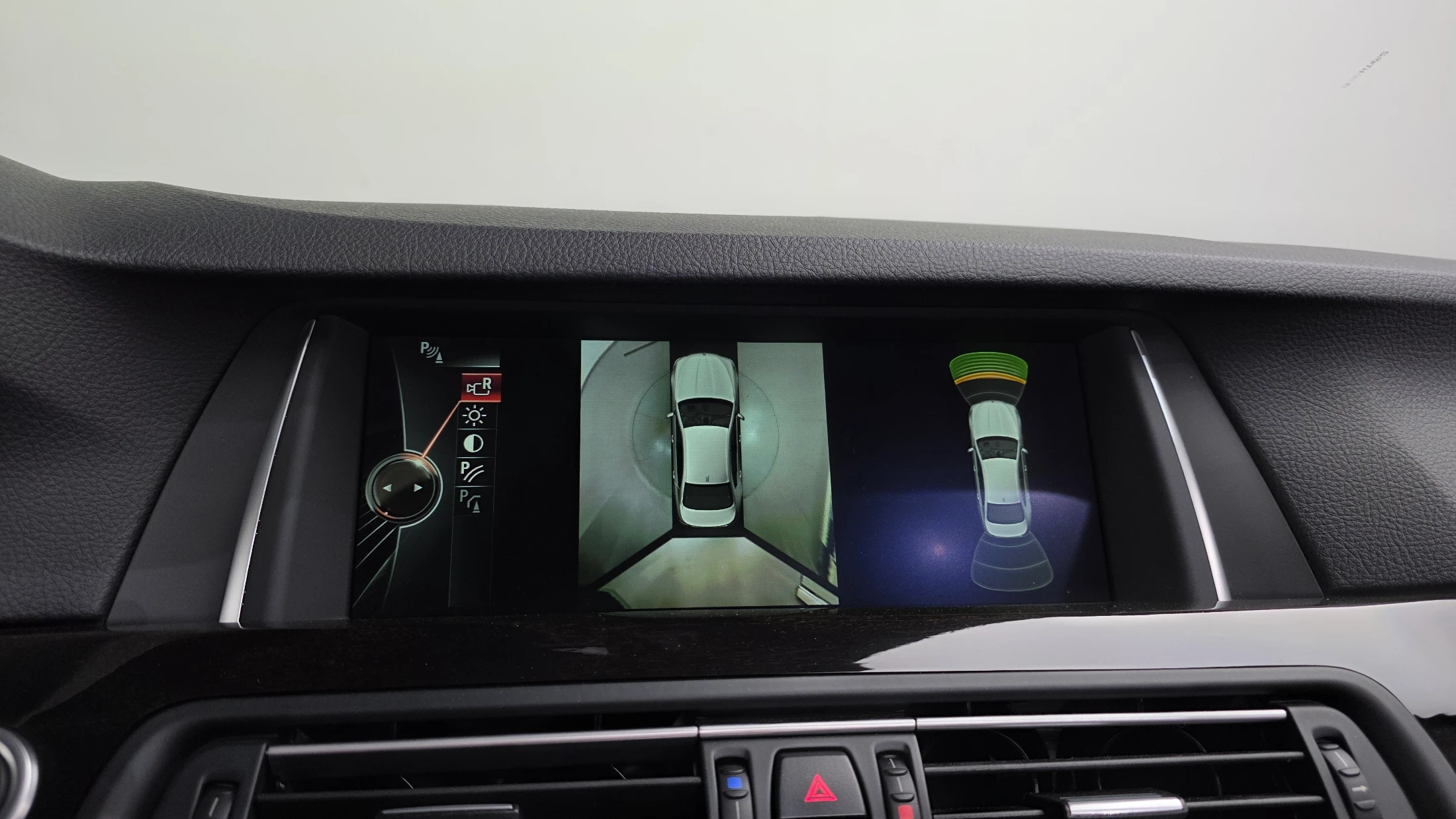 BMW 5-Series F10, 2014 — фото 15