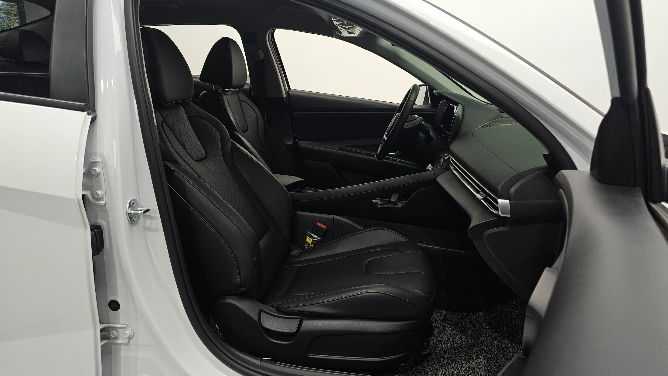 Hyundai Avante CN7, 2024 — фото 10