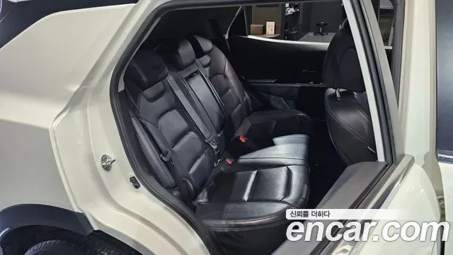 KG_Mobility_Ssangyong Korando Beautiful Korando, 2022 — фото 11