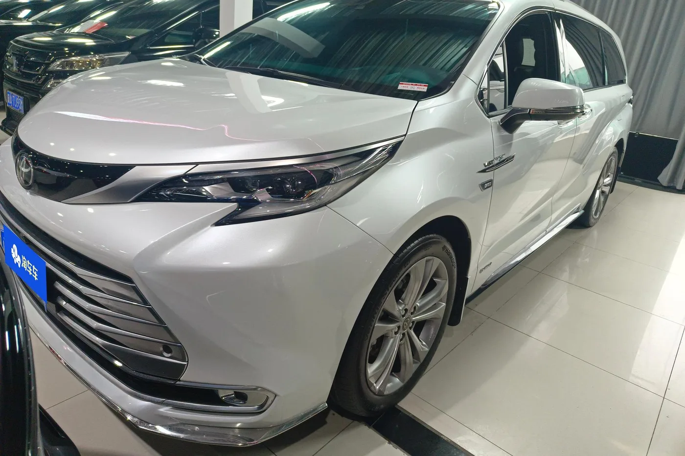 Toyota Senna