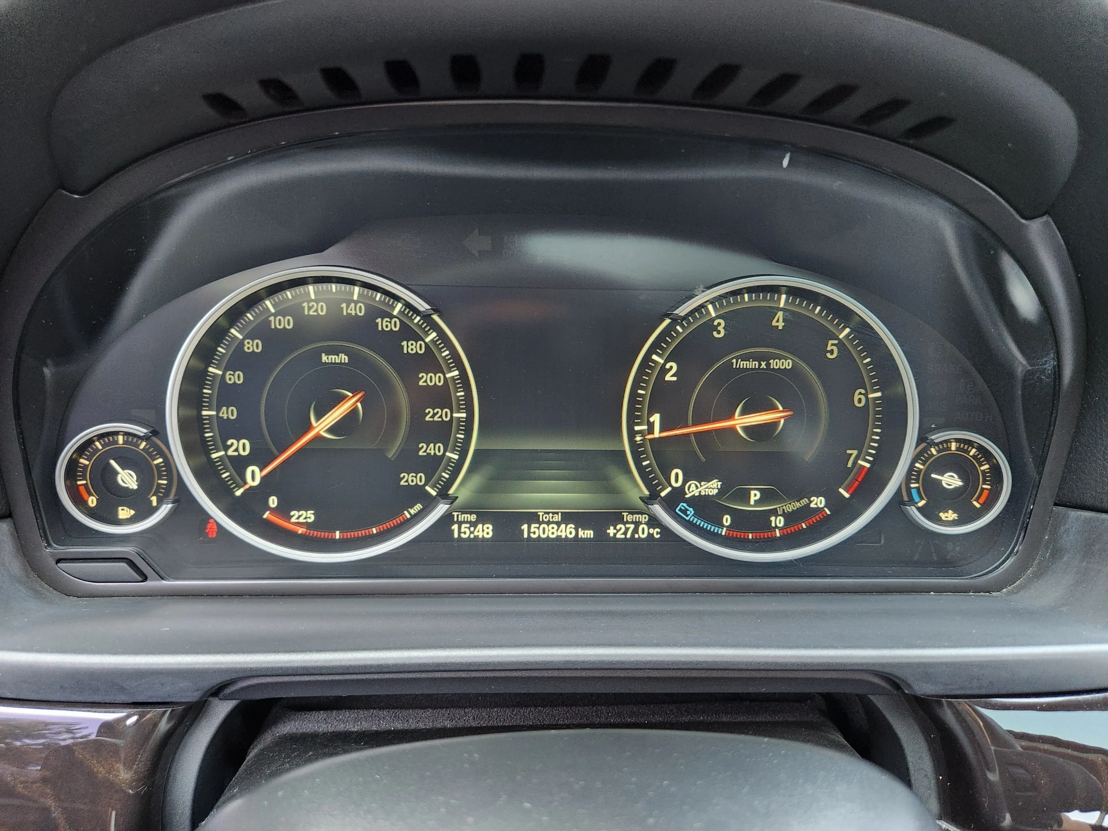 BMW 5-Series F10, 2013 — фото 14