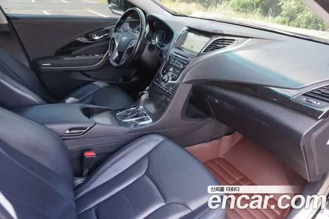 Hyundai Grandeur HG Hybrid, 2016 — фото 16