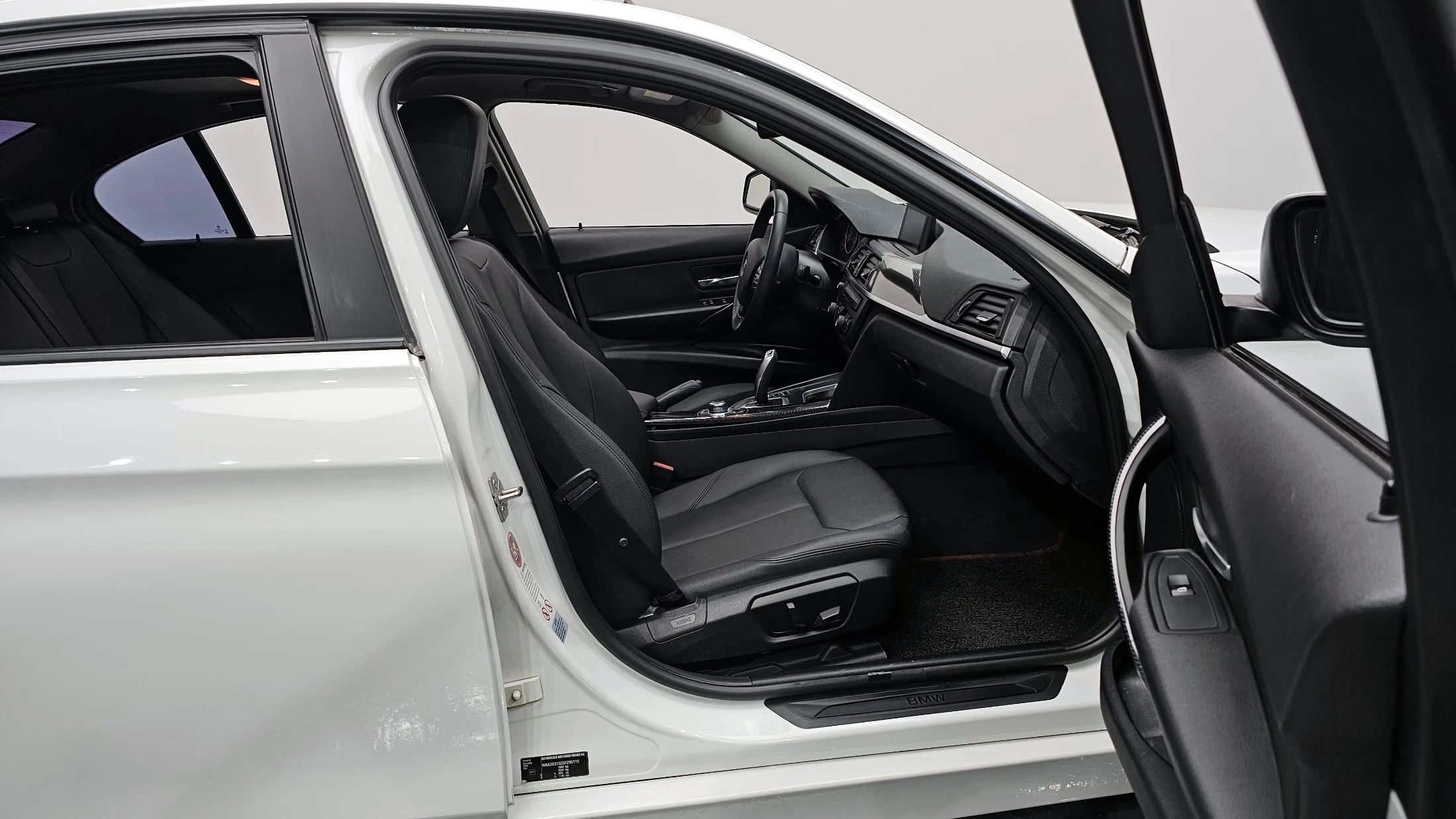 BMW 3-Series F30, 2013 — фото 11