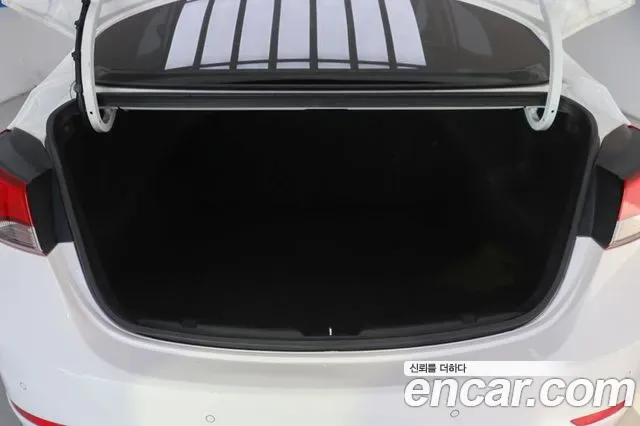 Hyundai Avante, 2013 — фото 17
