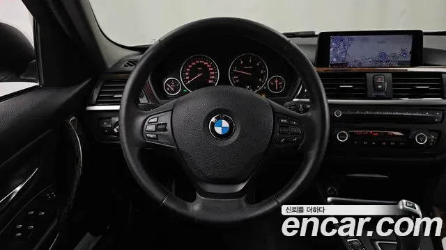 BMW 3-Series F30, 2012 — фото 13
