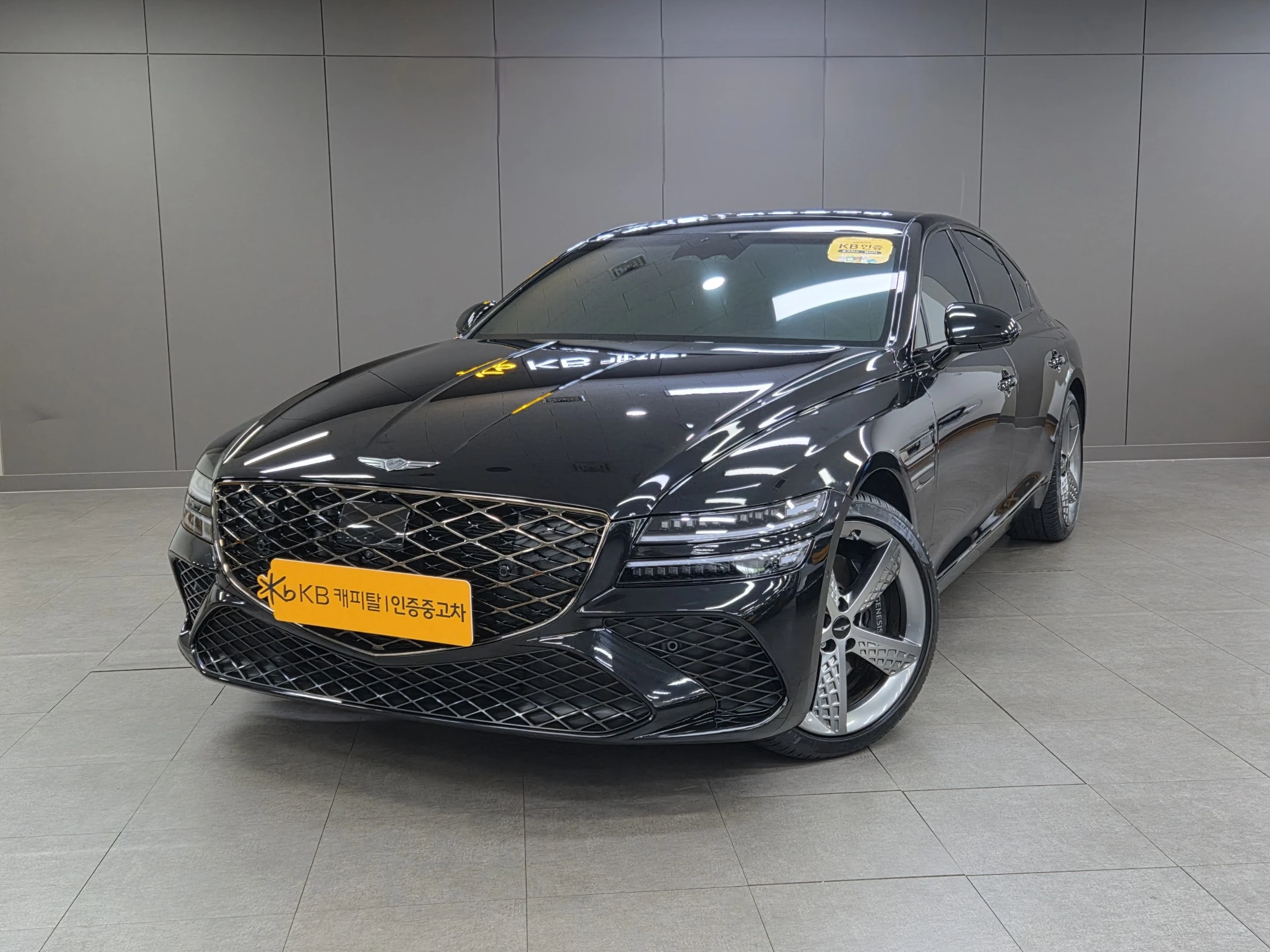 Genesis G80 RG3