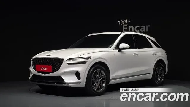Genesis Gv70