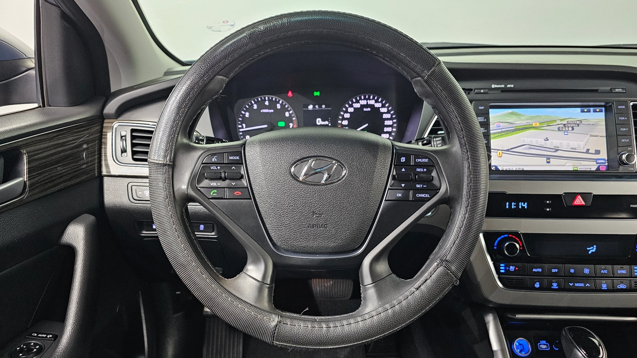 Hyundai Sonata LF Sonata, 2014 — фото 15