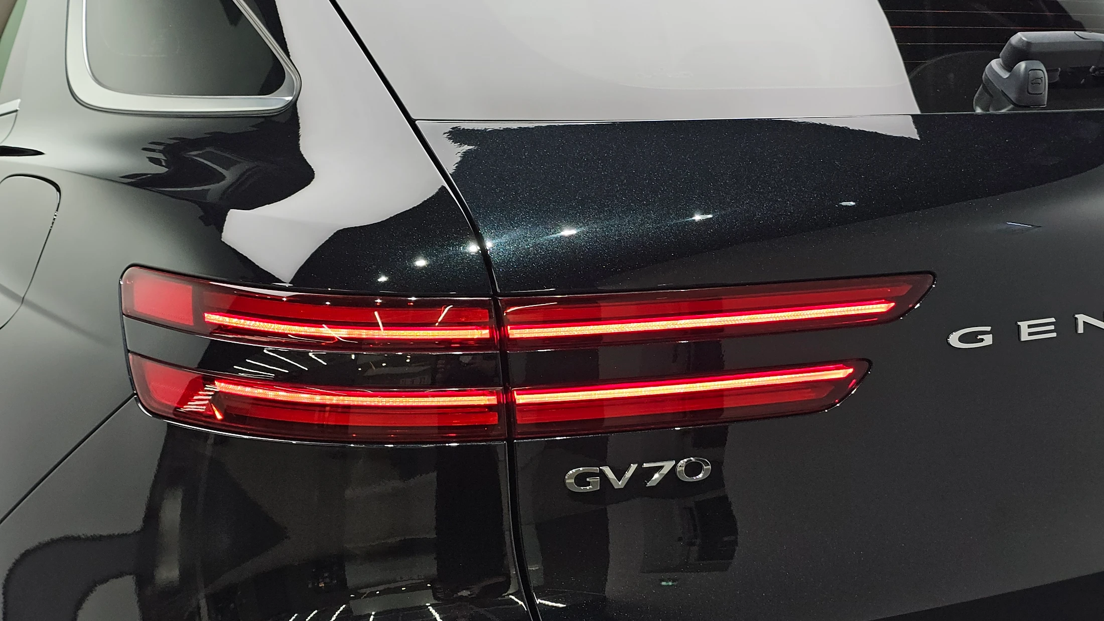 Genesis Gv70, 2021 — фото 24