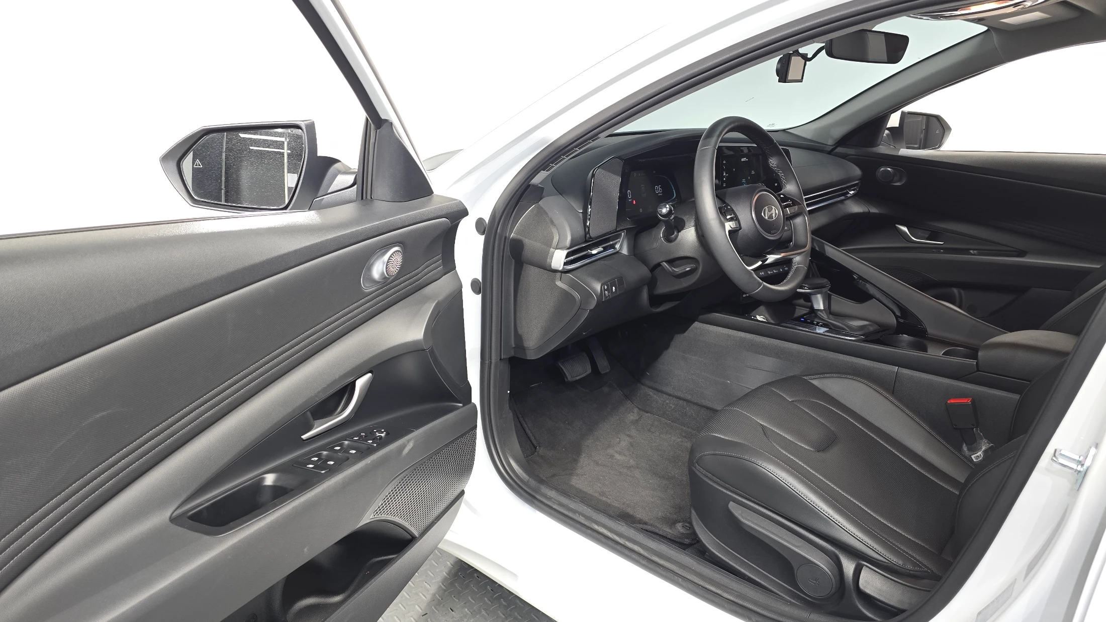 Hyundai Avante CN7, 2025 — фото 10