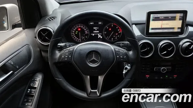 Mercedes-Benz B-Class W246, 2013 — фото 13