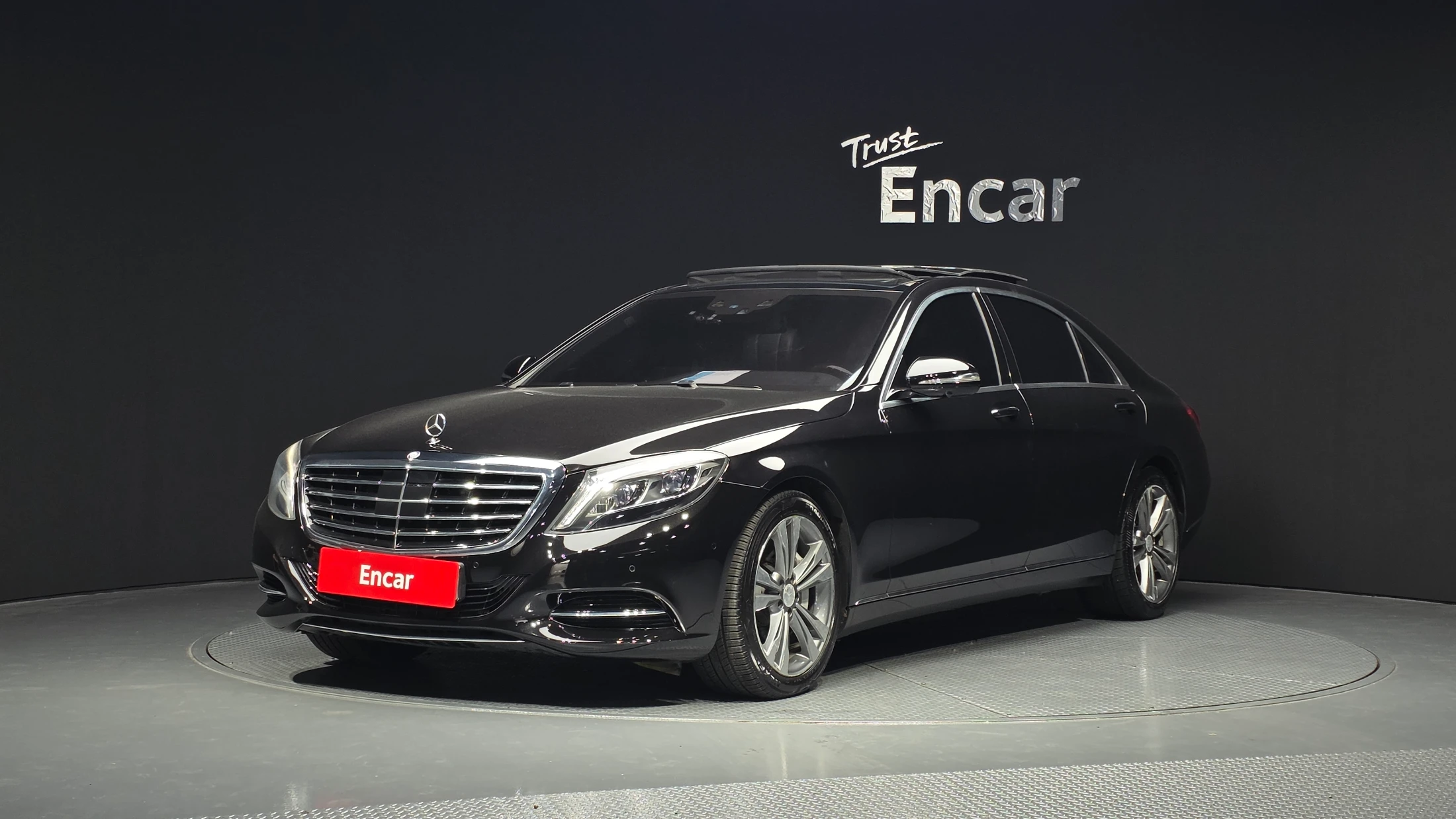 Mercedes-Benz S-Class W222