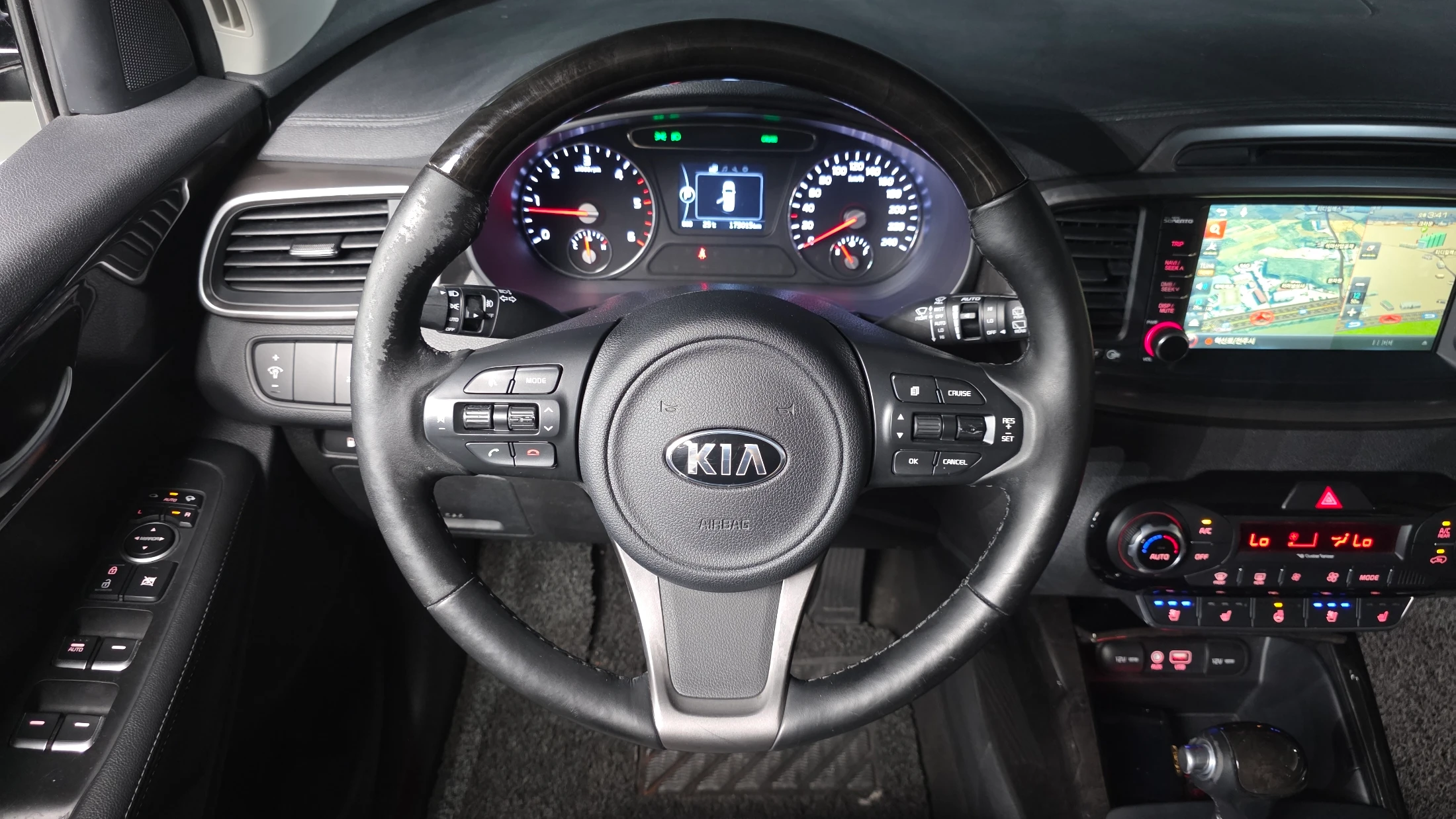 Kia Sorento, 2015 — фото 13