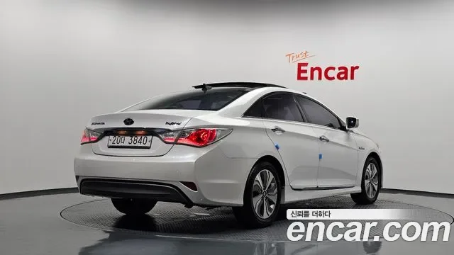 Hyundai Sonata Hybrid, 2013 — фото 2