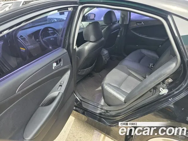 Hyundai Sonata Hybrid, 2012 — фото 11