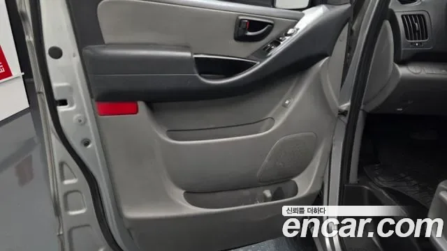 Hyundai Starex Grand Starex, 2012 — фото 25