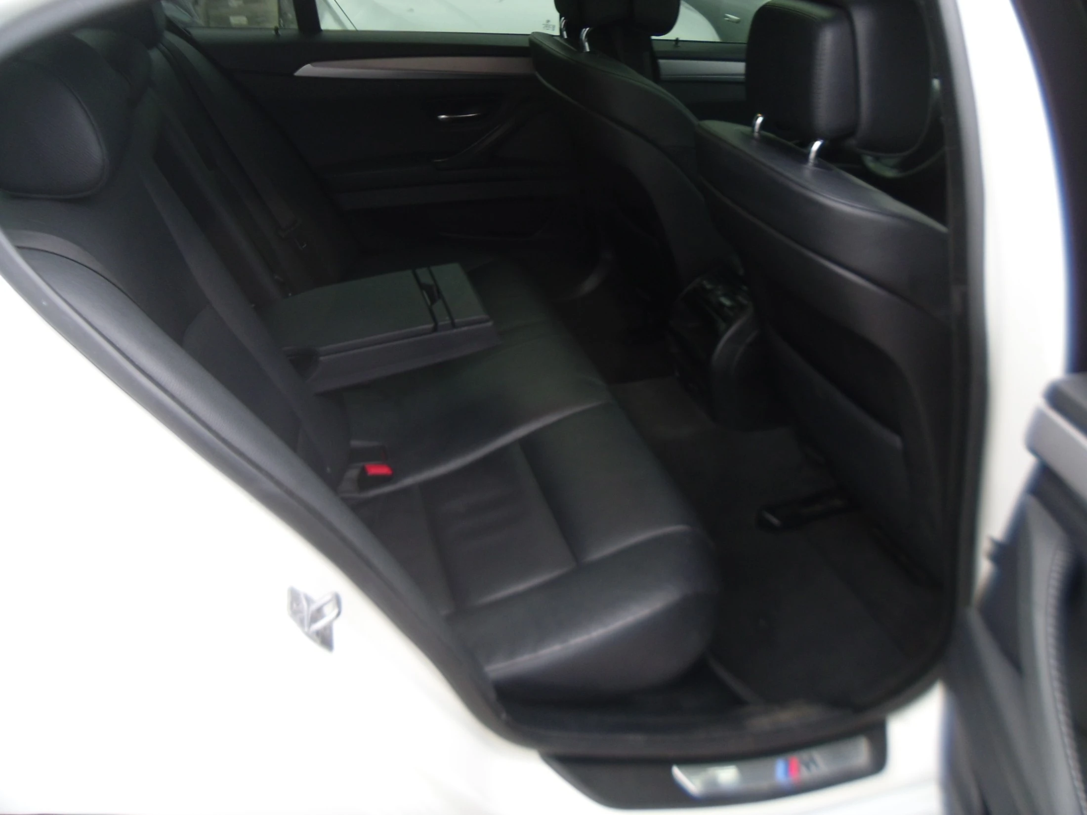 BMW 5-Series F10, 2013 — фото 13