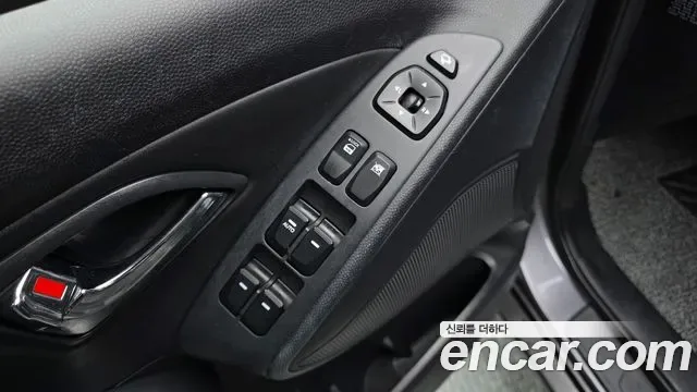Hyundai Tucson ix, 2012 — фото 18