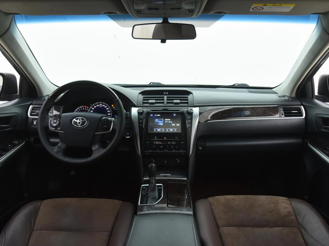 Toyota Camry, 2016 — фото 15