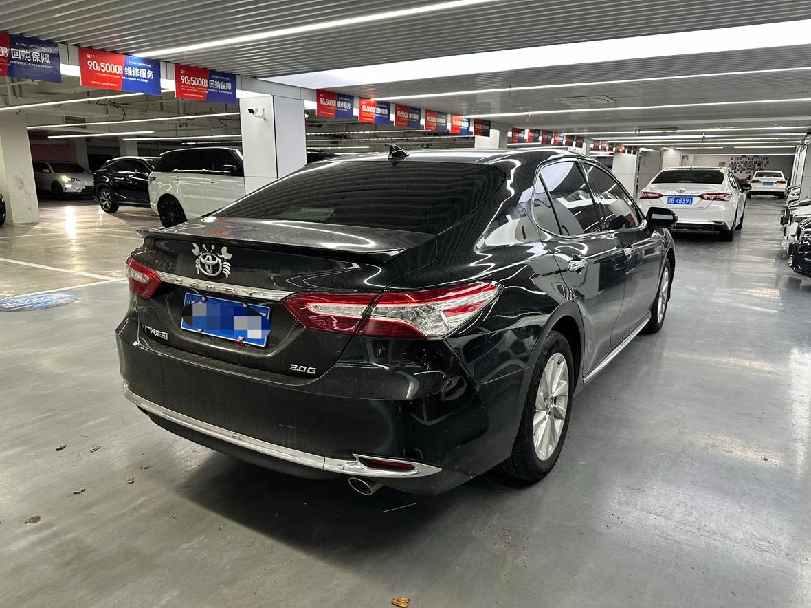 Toyota Camry, 2023 — фото 13