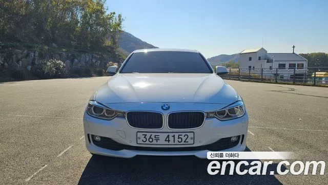 BMW 3-Series F30
