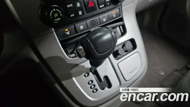 Kia Canival Carnival R, 2012 — фото 9