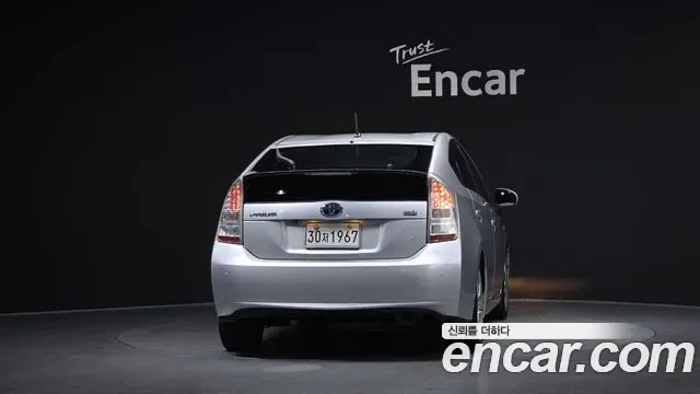 Toyota Prius, 2010 — фото 4
