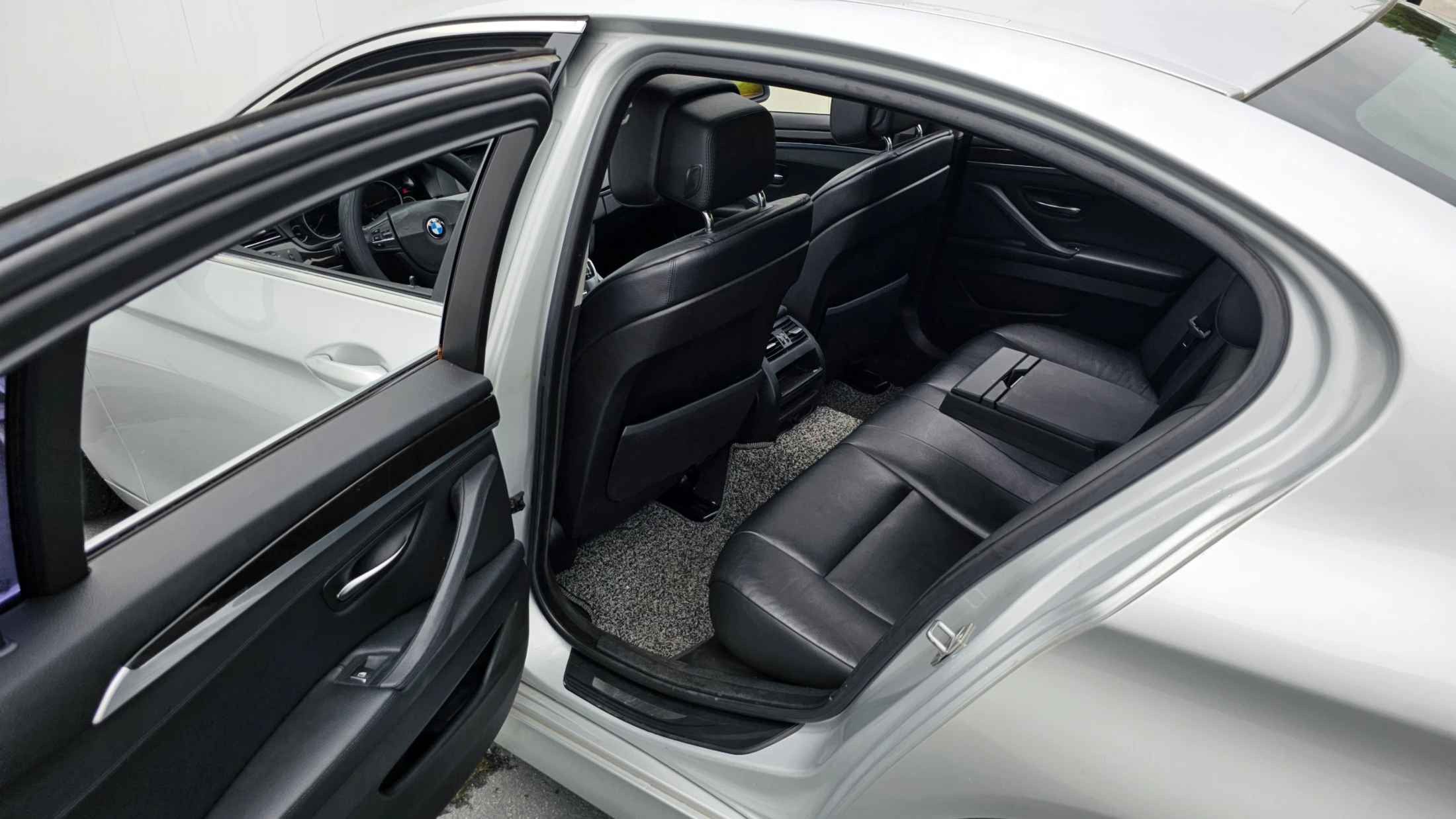 BMW 5-Series F10, 2013 — фото 17