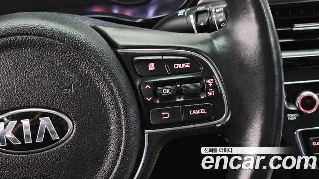 Kia K5 Hybrid, 2016 — фото 17